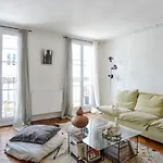 Charming Flat With Balcony In The Heart Of Paris